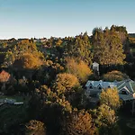 Amazing Ocean Front, Spacious & Private House