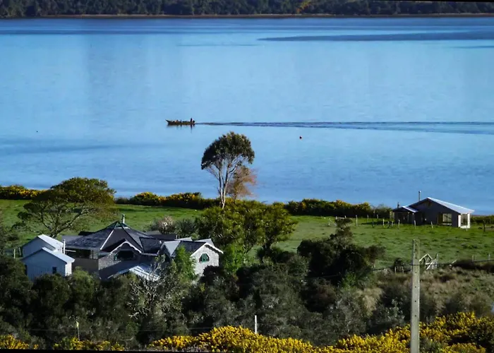 Amazing Ocean Front, Spacious & Private House